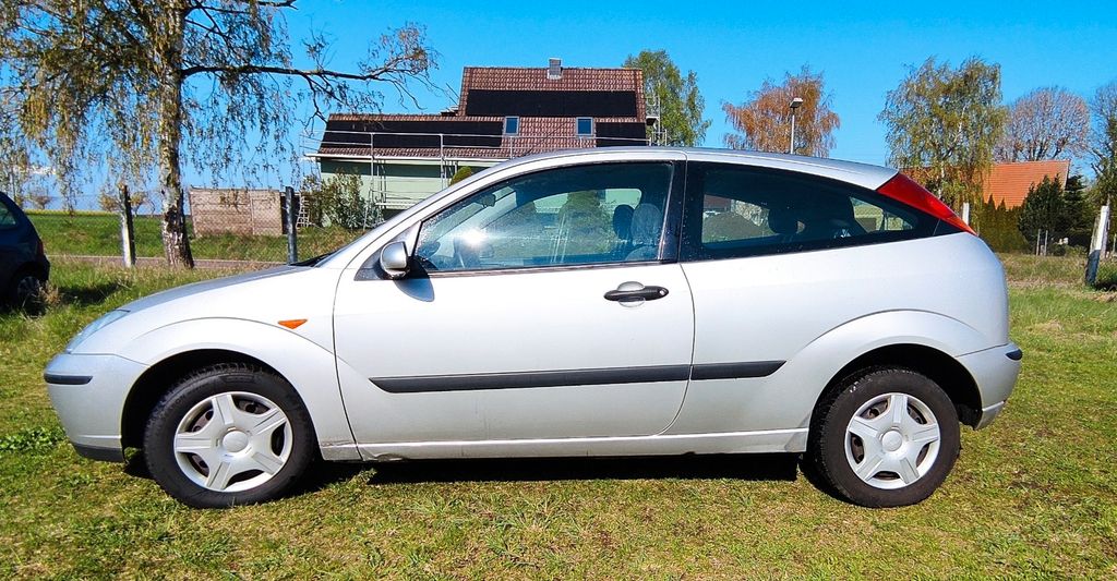 Ford Focus 122.000 km 1.550 &euro; Köthen 06366