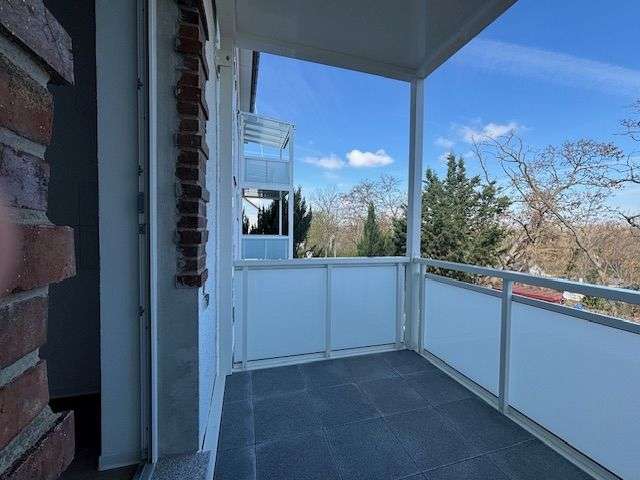 Etagenwohnung Leuna - 2 Zimmer, 54 m&sup2;, 483&euro; | Angebot:26475729