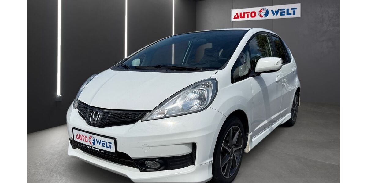 Honda Jazz 82.495 km 7.490 &euro; Sandersdorf Brehna 06796