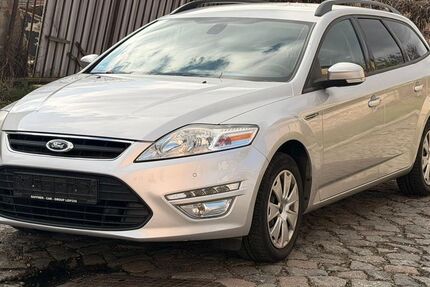 Ford Mondeo 82.000 km 4.950 &euro; Bitterfeld 06749