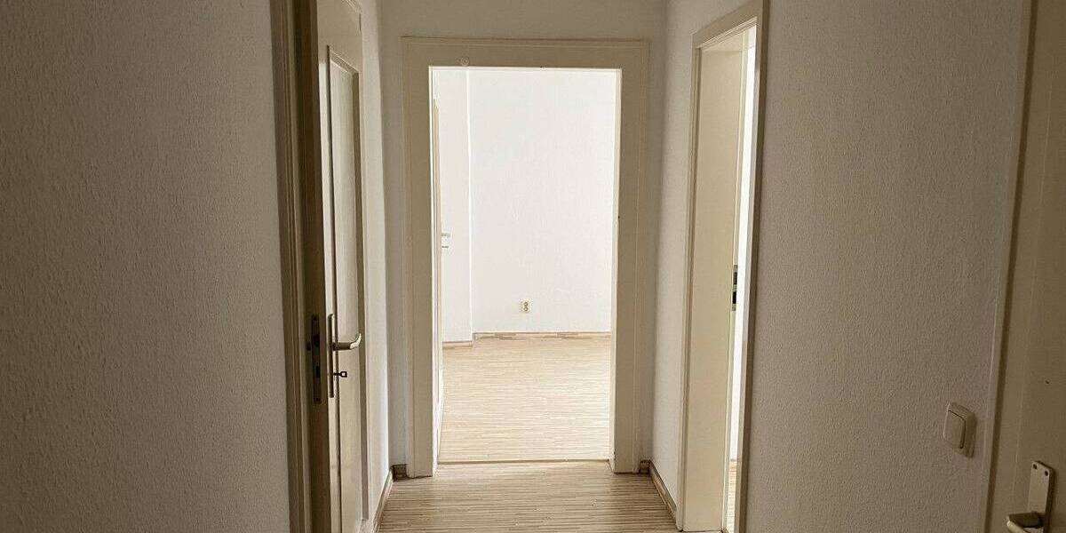 Etagenwohnung Halle (Saale) Lutherplatz - 3 Zimmer, 62 m&sup2;, 469&euro; | Angebot:26843825