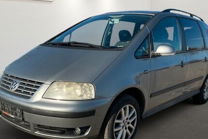 VW Sharan 242.804 km 2.499 &euro; Brehna 06796
