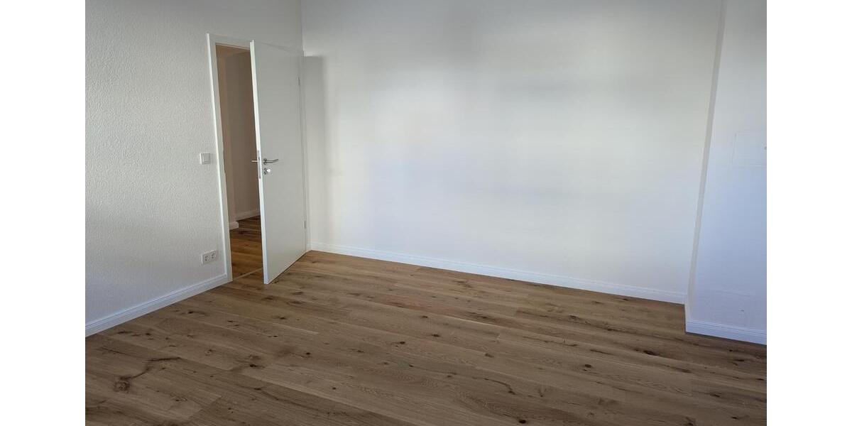 Etagenwohnung Halle (Saale) Dölau - 3 Zimmer, 94 m&sup2;, 890&euro; | Angebot:25974870