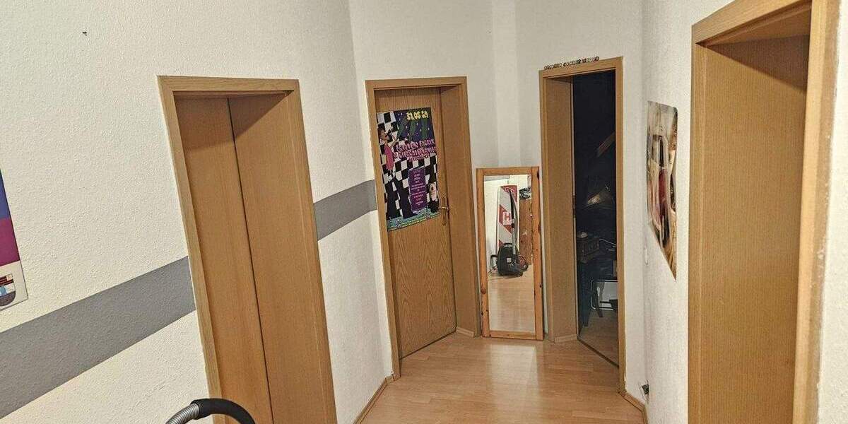 Etagenwohnung Halle Paulusviertel - 4 Zimmer, 98 m&sup2;, 199.500&euro; | Angebot:26733714
