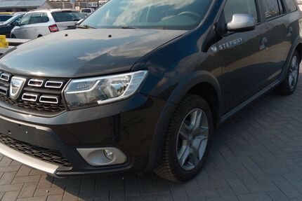 Dacia Logan 79.380 km 9.990 € Leipzig 04179