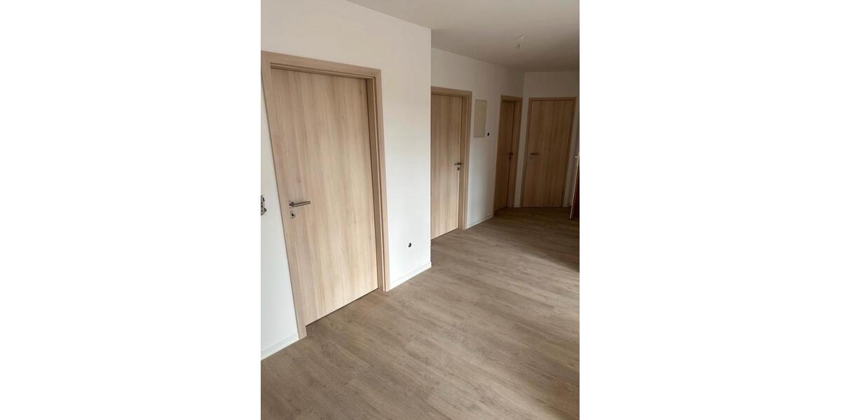 Hochparterre Kabelsketal - 2 Zimmer, 55 m&sup2;, 135.000&euro; | Angebot:27299582