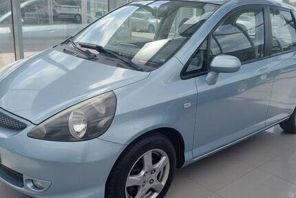 Honda Jazz 162.000 km 2.290 &euro; Halle Saale 06132