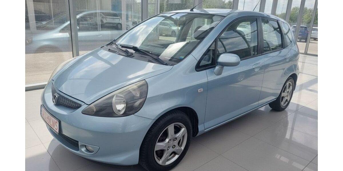Honda Jazz 162.000 km 2.290 &euro; Halle Saale 06132