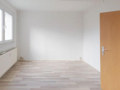Etagenwohnung Halle (Saale) Halle-Neustadt - 1 Zimmer, 35 m&sup2;, 300&euro; | Angebot:26368418