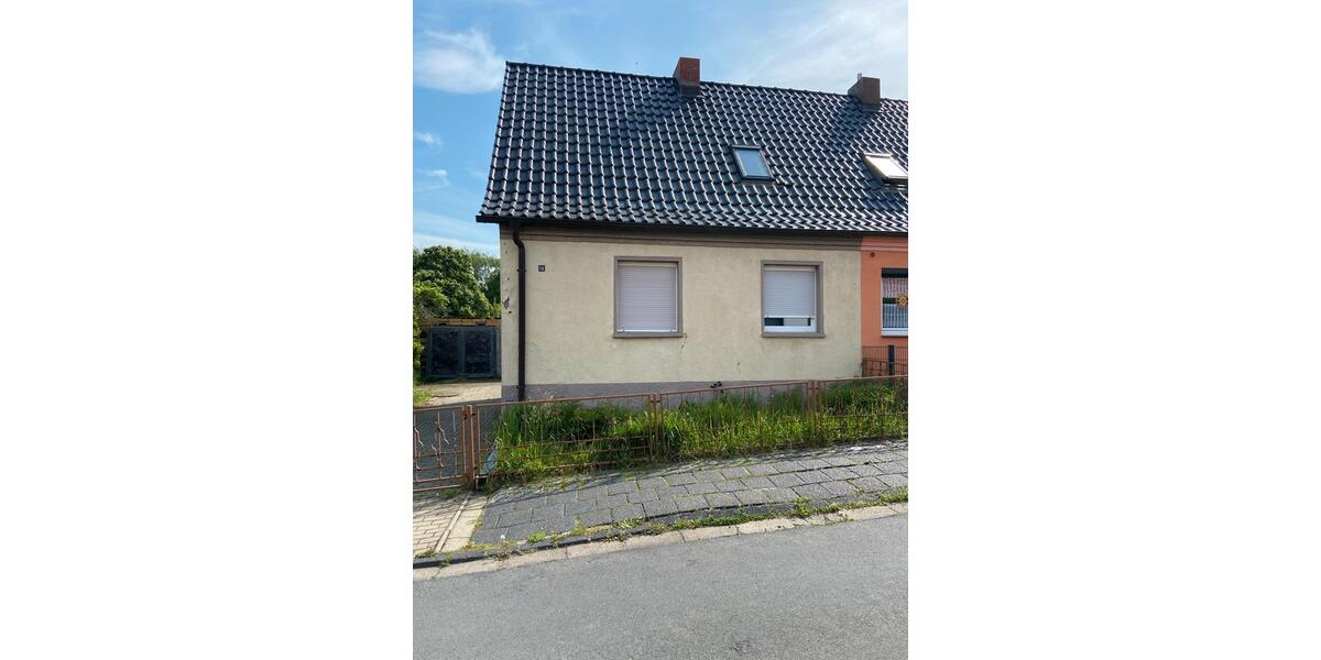 Doppelhaushälfte Eisleben (Lutherstadt) - 3 Zimmer, 68 m&sup2;, 49.000&euro; | Angebot:25292807