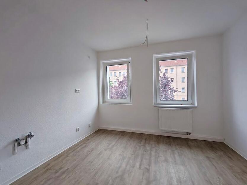 ++Für Sie frisch saniert - Tolle Dreiraumwohnung++ zimmer
