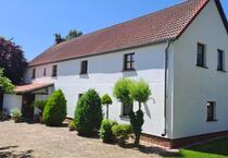 Traumhaus mit kleiner Pension, ländlich und doch im Stadtraum