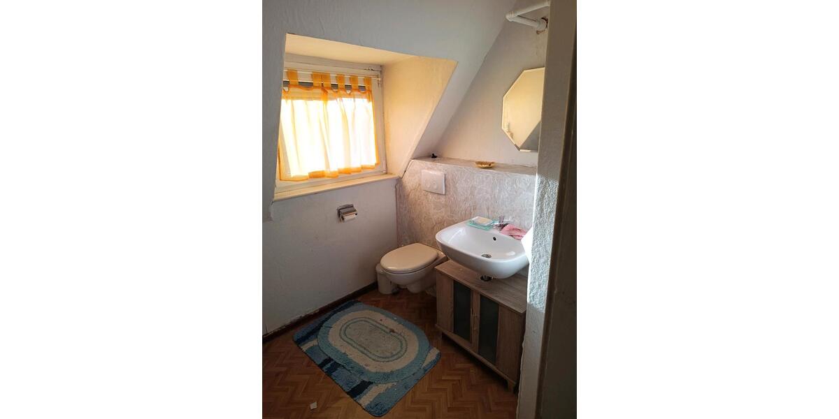 Doppelhaushälfte Bitterfeld-Wolfen Wolfen - 8 Zimmer, 107 m&sup2;, 110.000&euro; | Angebot:25621676