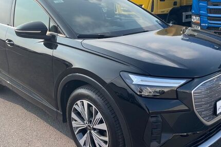 Audi Q4 e-tron 57.000 km 24.900 € Leipzig 04319