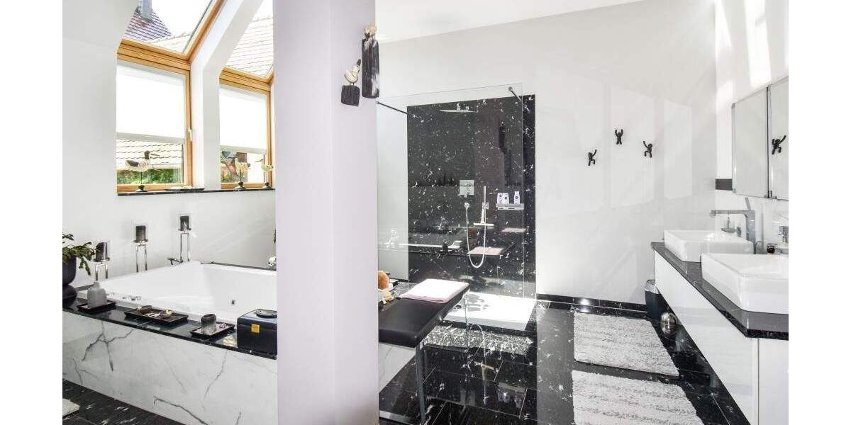 Mehrfamilienhaus, Wohnhaus Lutherstadt Eisleben - 3 Zimmer, 176 m&sup2;, 450.000&euro; | Angebot:25749323