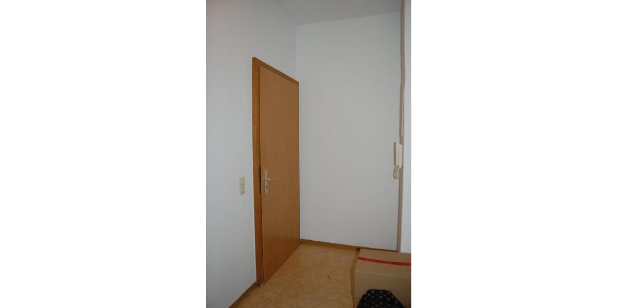 Etagenwohnung Köthen (Anhalt) - 1 Zimmer, 40 m&sup2;, 200&euro; | Angebot:24614946