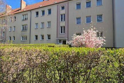 Wohnung Halle (Saale) Freiimfelde - 3 Zimmer, 65 m&sup2;, 100.000&euro; | Angebot:26220470