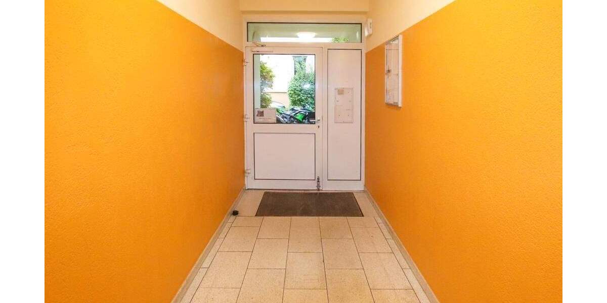 Etagenwohnung Halle(Saale) Innenstadt - 2 Zimmer, 50 m&sup2;, 75.000&euro; | Angebot:24532178