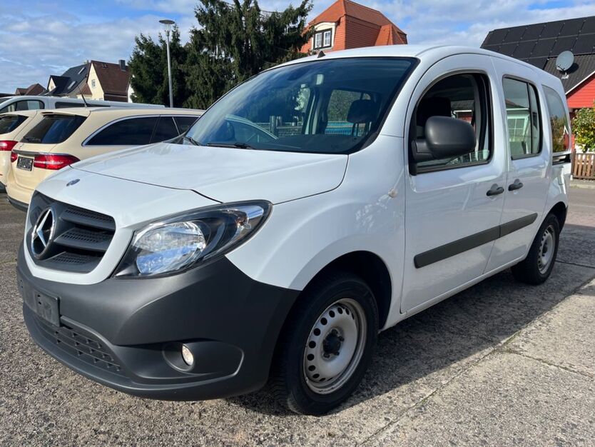 Mercedes-Benz Citan 301.700 km 6.970 € Markranstädt 04420