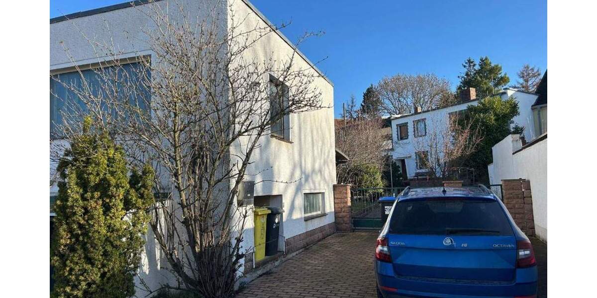 Einfamilienhaus Petersberg - 5 Zimmer, 140 m&sup2;, 275.000&euro; | Angebot:25770422