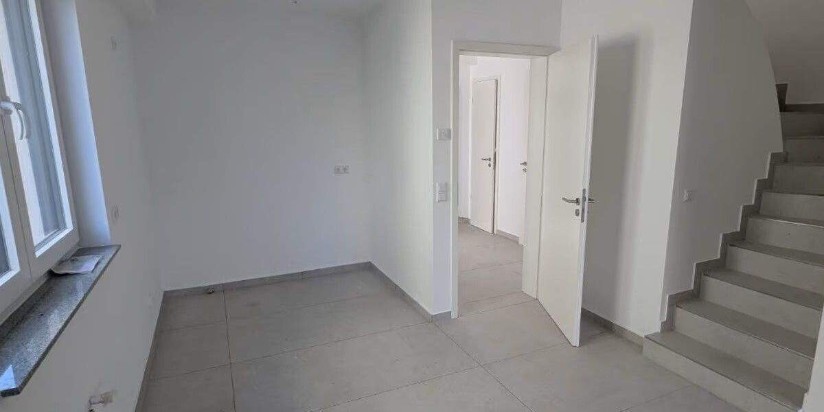 Reihenmittelhaus Kabelsketal Großkugel - 6 Zimmer, 170 m&sup2;, 1.775&euro; | Angebot:24136572