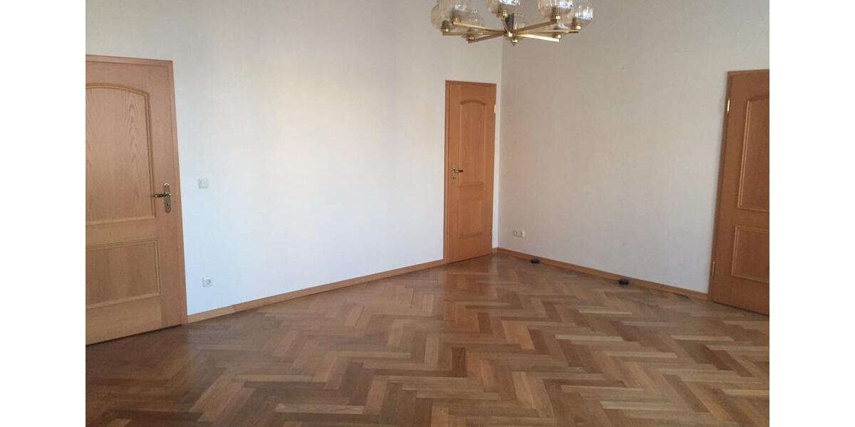 Etagenwohnung Bitterfeld-Wolfen Bitterfeld - 5 Zimmer, 125 m&sup2;, 937&euro; | Angebot:24363184