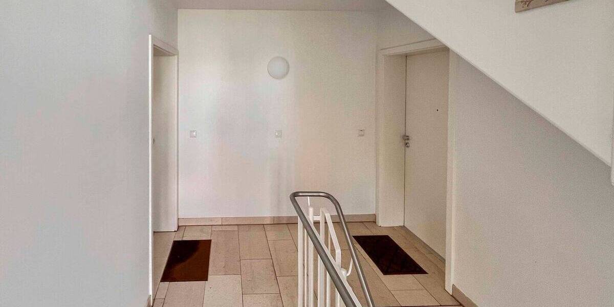 Etagenwohnung Halle (Saale) Seeben - 3 Zimmer, 80 m&sup2;, 180.000&euro; | Angebot:26779857