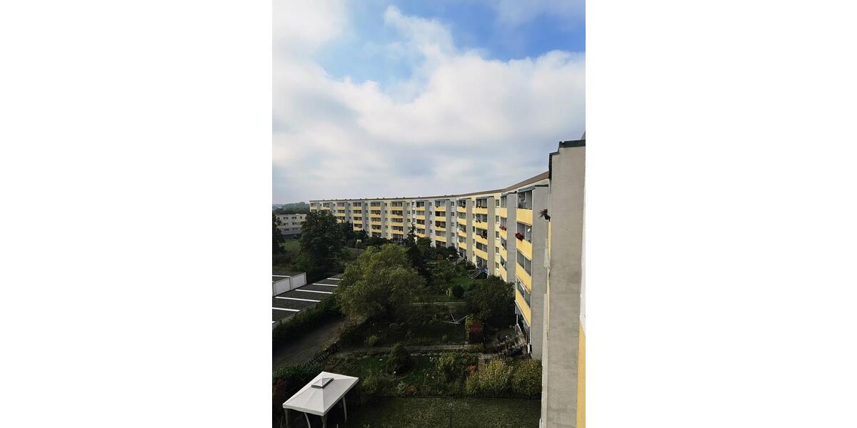 Dachgeschoßwohnung Halle (Saale) Nietleben - 3 Zimmer, 56 m&sup2;, 329&euro; | Angebot:24378390