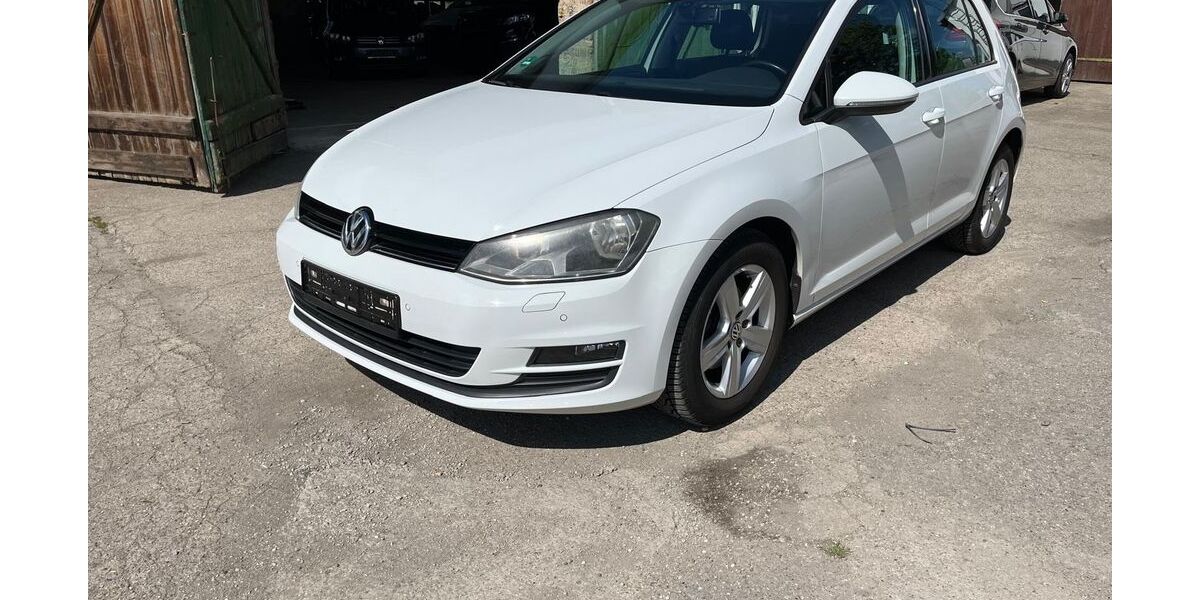 VW Golf 150.000 km 7.999 &euro; Halle 06118