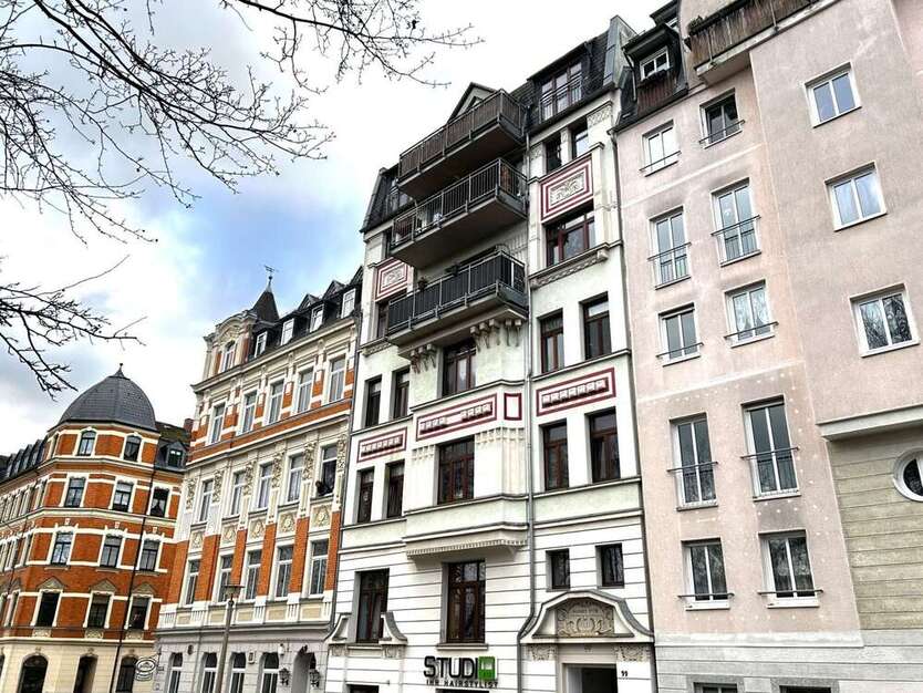 Wohnung zum Kaufen in Plauen 80.000 € 99.45 m²