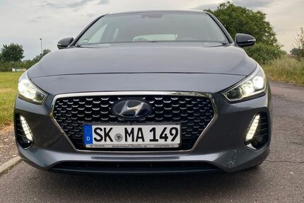 Hyundai i30 110.800 km 10.000 &euro; Merseburg 06217