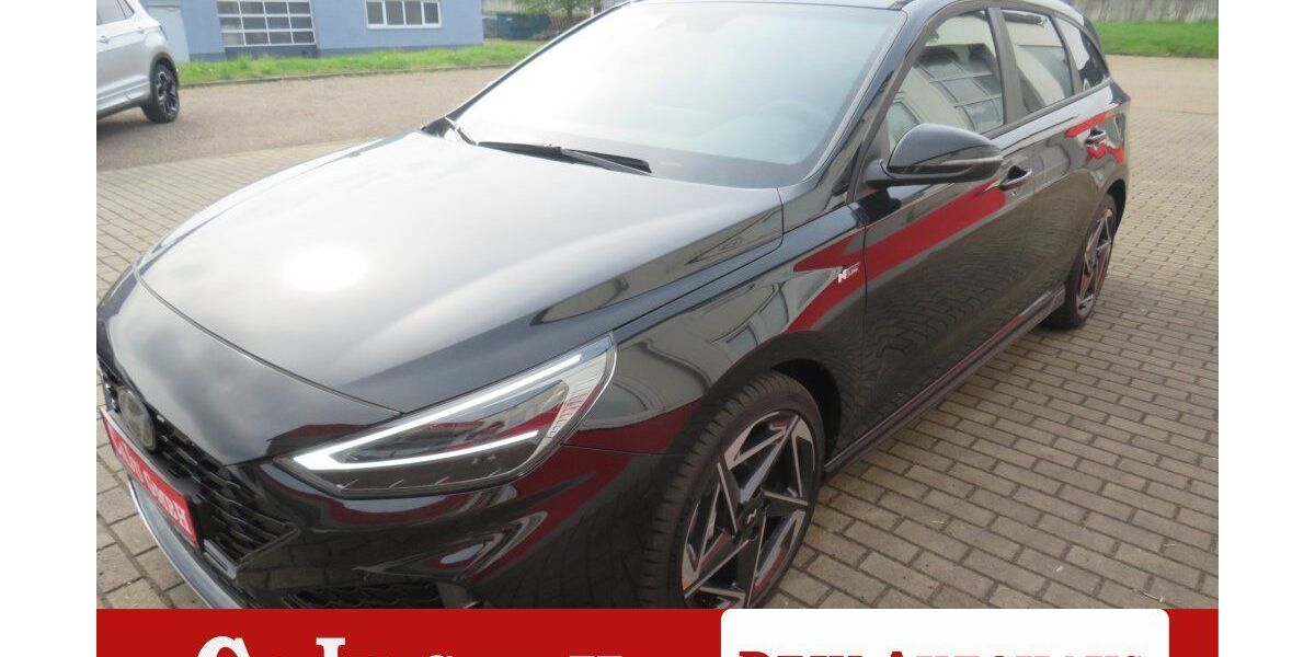 Hyundai i30 3.882 km 23.495 € Eisleben 06295