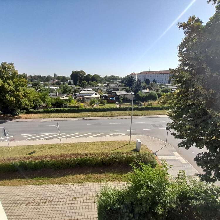 Wohnung zum Mieten in Weißenfels 616 € 87.72 m²