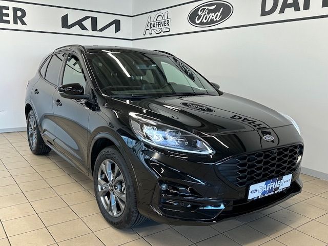Ford Kuga 82.110 km 21.890 € Leipzig 04179