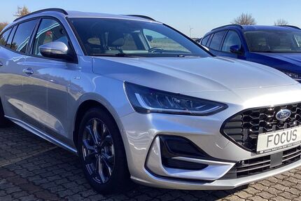 Ford Focus 11.300 km 23.800 &euro; Delitzsch 04509