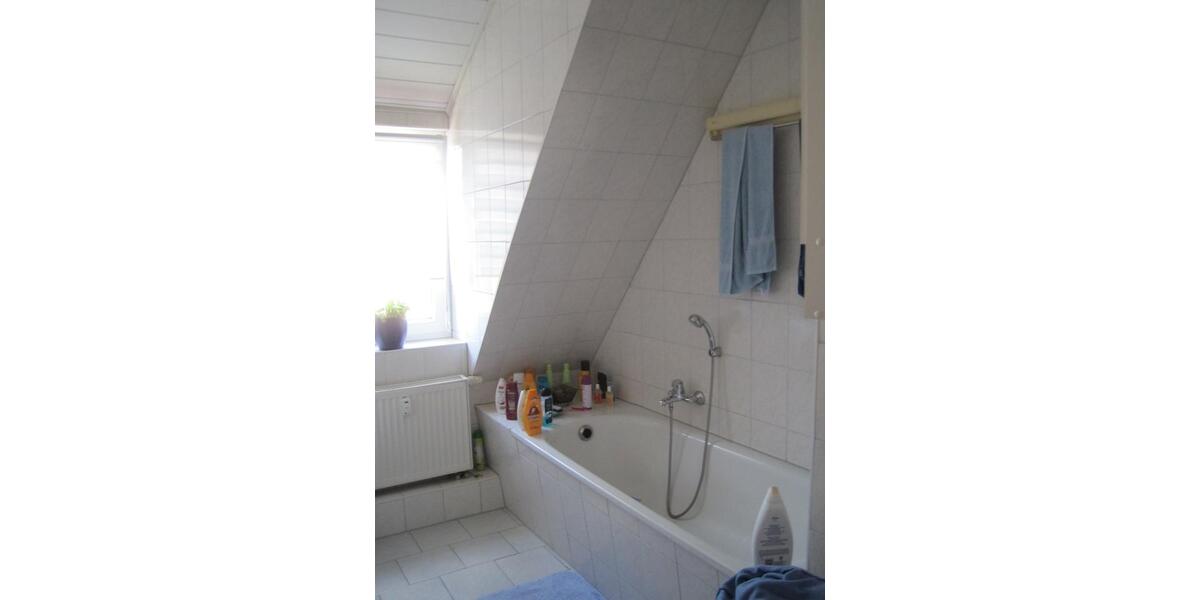Dachgeschoßwohnung Delitzsch - 3 Zimmer, 64 m&sup2;, 89.000&euro; | Angebot:27259009