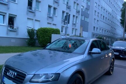 Audi A4 221.000 km 6.499 &euro; Halle 06124
