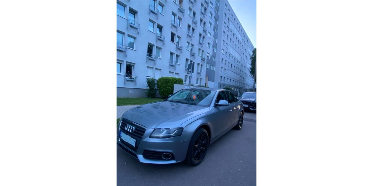 Audi A4 221.000 km 6.499 &euro; Halle 06124