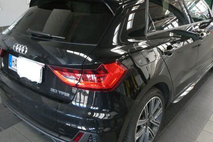 Audi A1 38.300 km 21.900 &euro; Halle 06122