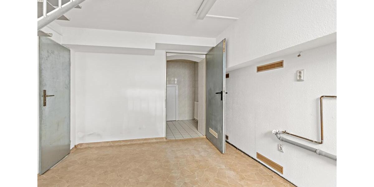 Gewerbeobjekt Halle (Saale) Büschdorf - 500&euro; | Angebot:25963351