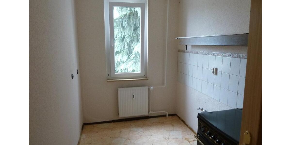 Etagenwohnung Südliches Anhalt - 4 Zimmer, 75 m&sup2;, 318&euro; | Angebot:24750009