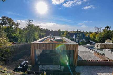 Haus zum Kaufen in Halle 995.000 € 175.64 m²