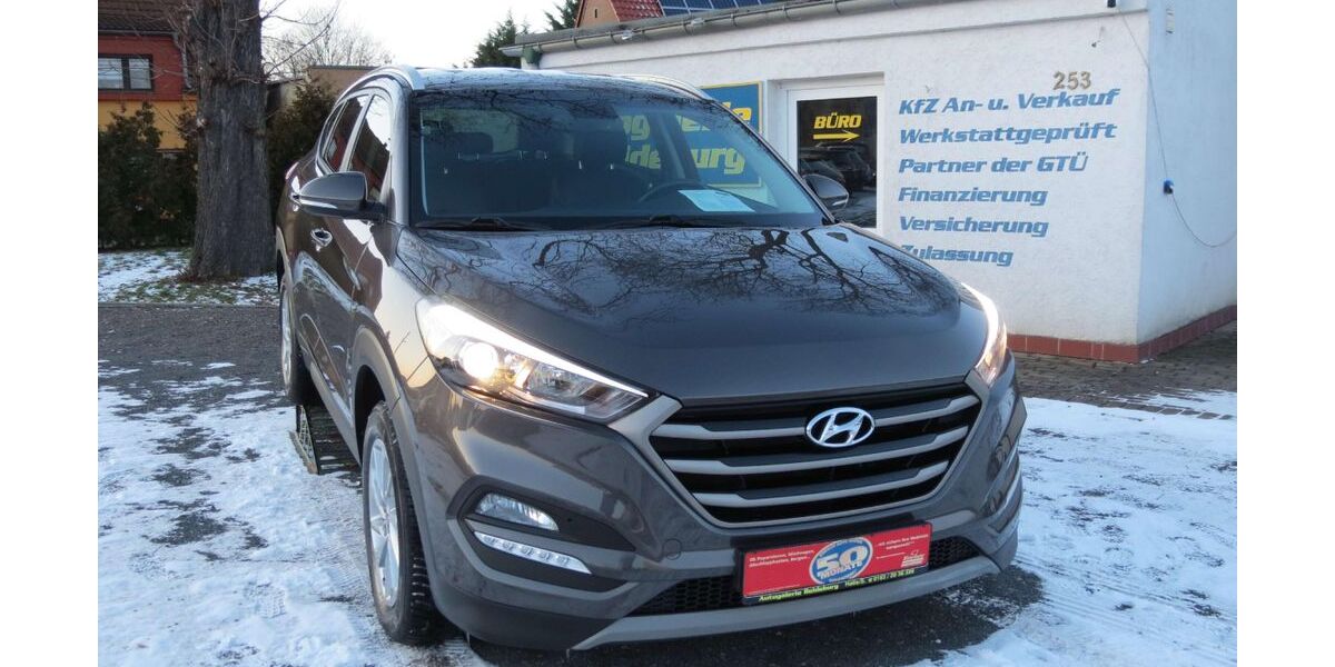 Hyundai TUCSON 30.700 km 17.440 &euro; Halle/ Saale 06116