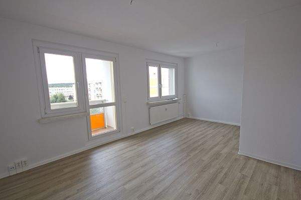 Etagenwohnung Halle (Saale) Heide Nord - 4 Zimmer, 64 m&sup2;, 387&euro; | Angebot:25303056