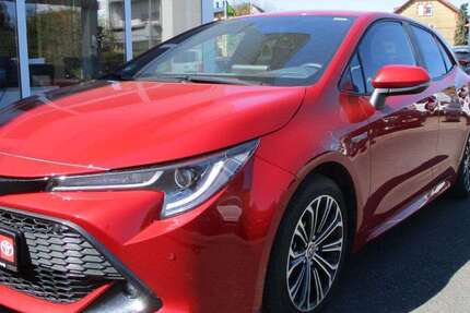 Toyota Corolla 17.155 km 20.199 &euro; Halle 06130