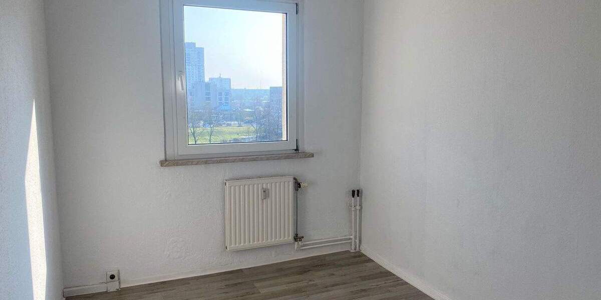 Zimmer Halle (Saale) Westliche Neustadt - 4 Zimmer, 65 m&sup2;, 362&euro; | Angebot:26190529