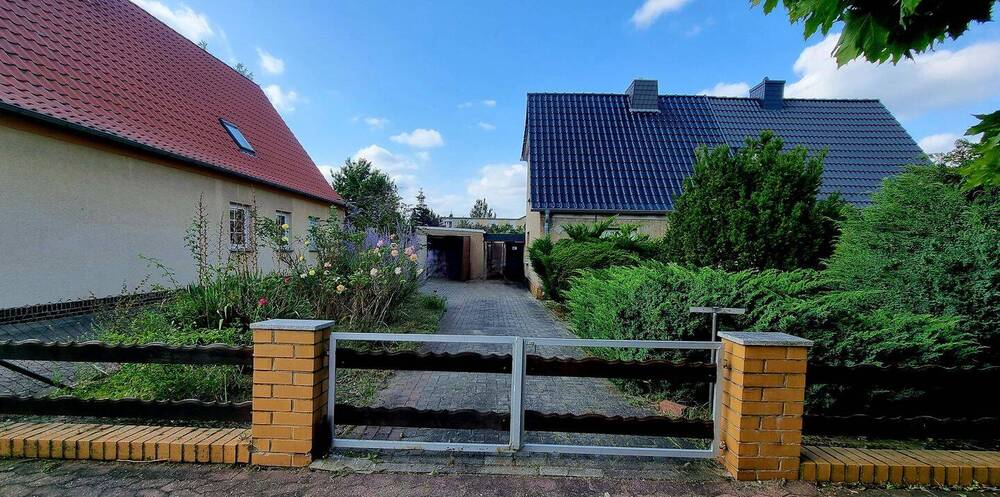 Doppelhaushälfte Sandersdorf-Brehna Sandersdorf - 5 Zimmer, 135 m&sup2;, 90.000&euro; | Angebot:25982873