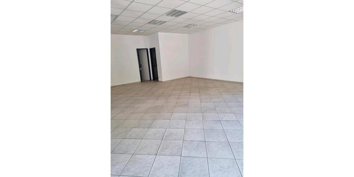 Gewerbeobjekt Merseburg - 450&euro; | Angebot:24850842