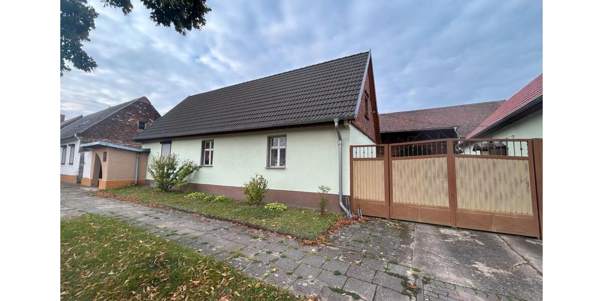 Bauernhaus, Landhaus Südliches Anhalt - 7 Zimmer, 100 m&sup2;, 100.000&euro; | Angebot:26489177
