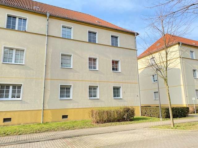 Etagenwohnung Bitterfeld-Wolfen Wolfen - 3 Zimmer, 56 m&sup2;, 354&euro; | Angebot:26107230